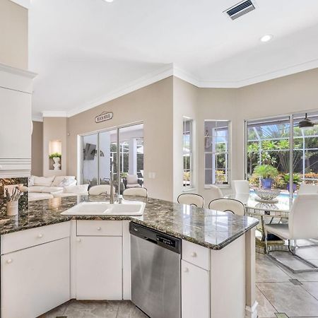 Lux Family 3 Bedroom With Pool Villa Walk To Beach And Mercato North North Naples Extérieur photo