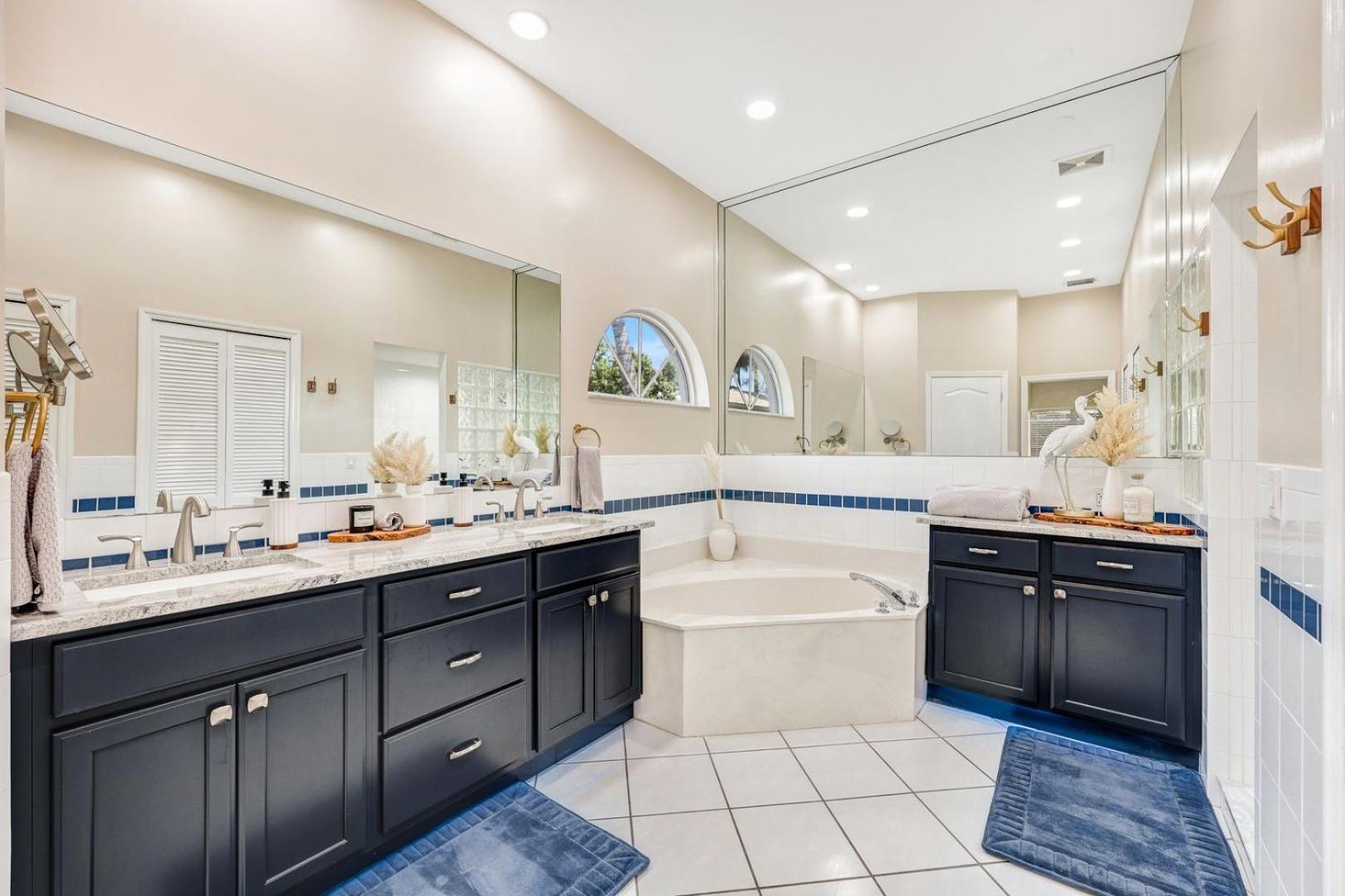 Lux Family 3 Bedroom With Pool Villa Walk To Beach And Mercato North North Naples Extérieur photo